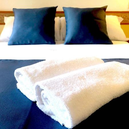 Hotel B&B Des Bains Milano Marittima Bagian luar foto